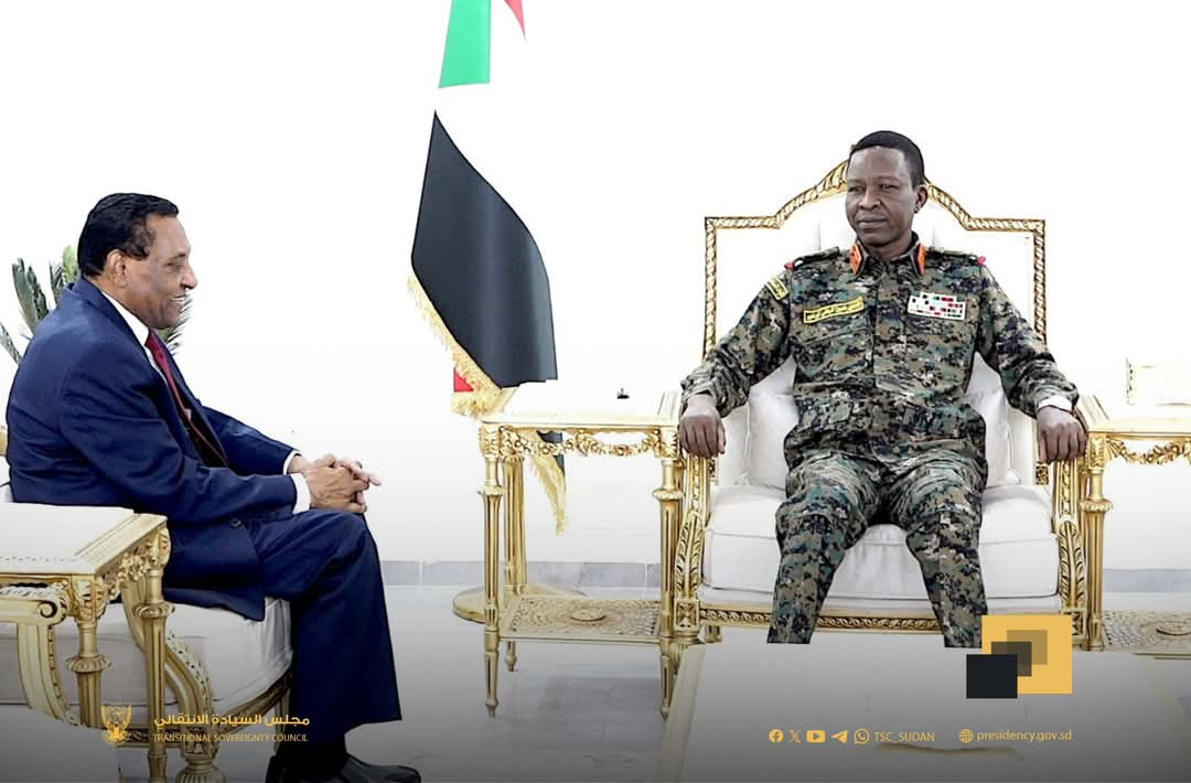 كباشي يلتقي رئيس الوزراء ويبحثان الأوضاع الراهنة والتحديات في السودان 1 FB IMG 1748967732207