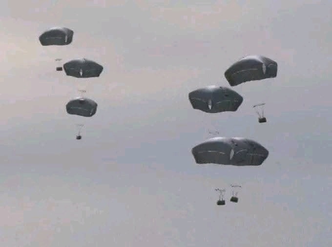 اسقاط مظلات