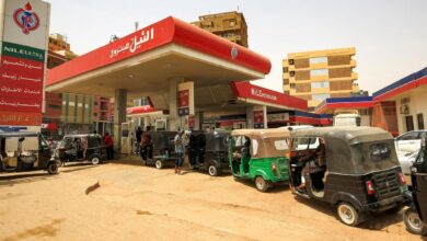 بنك السودان يرفع الاحتكار عن الوقود ويفتح الإستيراد 2 وقود