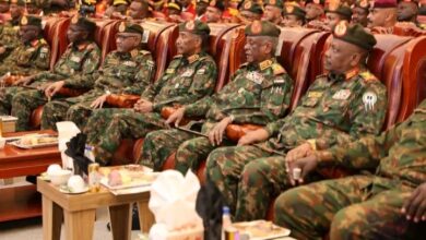 بمراسم عسكرية راسخة.. البرهان يشرف على تسلّم "ياسر العطا" رئاسة هيئة الأركان 1 1775569442485