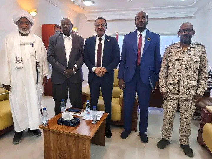 وزير التعليم العالي يحسم الجدل: لا تعطيل للدراسة بالجامعات.. وزيادات مجزية لأعضاء هيئة التدريس لتعزيز الاستقرار 1 1775821666359