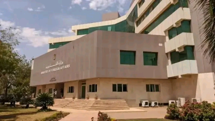 الخارجية السودانية تحذر منظمي "مؤتمر برلين": لا تداول بشأن أزمة البلاد بمعزل عن الحكومة الرسمية 1 1776002447078