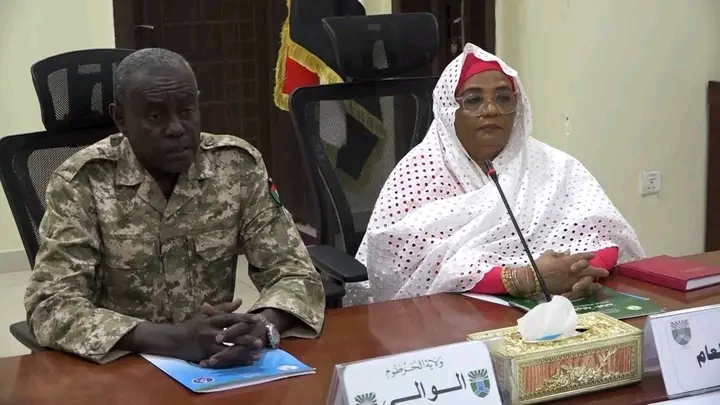 بمشاركة النائب العام.. والي الخرطوم يستعرض تدابير "الطوارئ" ولجنة الأمن تجيز خطة تأمين إحلال العملة 1 1776357297526