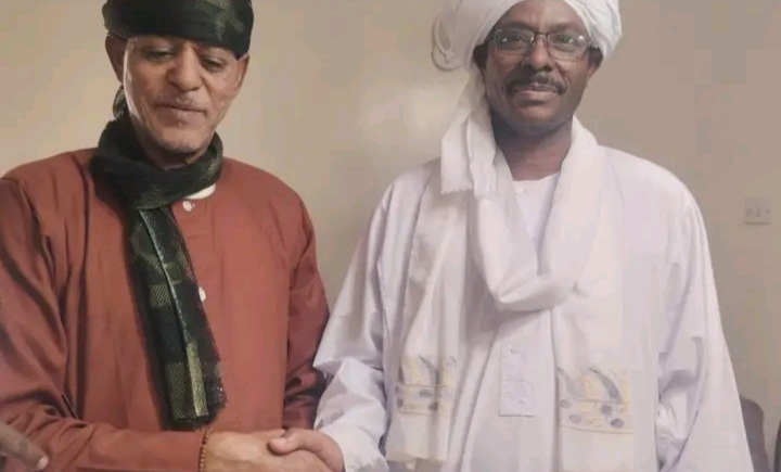 عمدة "الشناخاب" يقود وفداً من النيل الأبيض لتعزية الشيخ موسى هلال في "شهداء مستريحة" 1 IMG ٢٠٢٦٠٤٠٦ ١٠٥٤٥٨