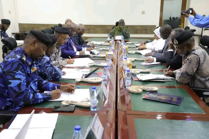 1778827985600
