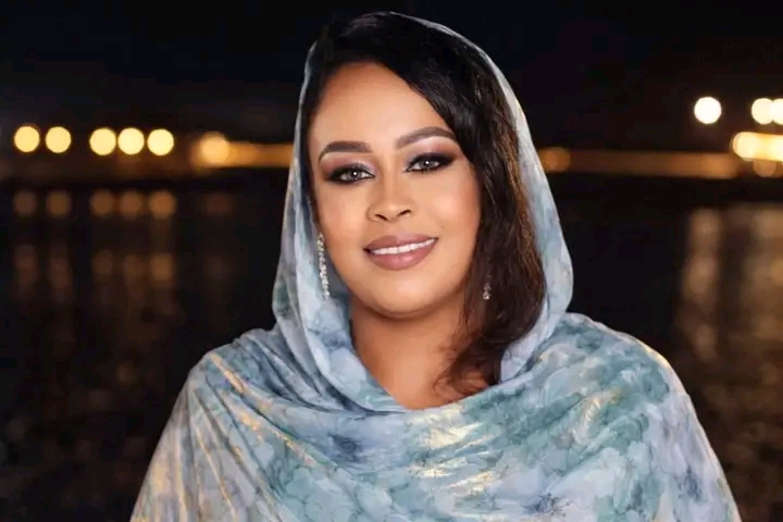 في حكم هو الأول من نوعه منذ الحرب.. محكمة بورتسودان تقضي بسجن وتغريم الصحفية رشان أوشي 1 1779134856309