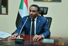 في اجتماع "حكومة الأمل" بالخرطوم.. رئيس الوزراء يوجه بتشكيل لجنة قومية لحل قضايا التعليم جذرياً ويعلن السعي لإنهاء أزمة المرتبات 3 1780415270366