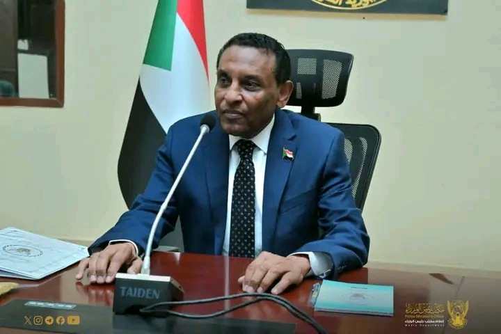 في اجتماع "حكومة الأمل" بالخرطوم.. رئيس الوزراء يوجه بتشكيل لجنة قومية لحل قضايا التعليم جذرياً ويعلن السعي لإنهاء أزمة المرتبات 1 1780415270366