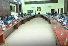 مجلس الوزراء يجيز قانون الحكم الإقليمي لدارفور.. وكامل إدريس يؤكد: الإرادة الوطنية تصطف لاستعادة الإقليم ودعم الجيش في معركة الكرامة 1 1781185963568