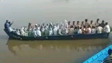 بعد فيديو "المراكب" الصادم.. وزير التعليم بنهر النيل يتدخل فوراً ويفتح مركزاً لطلاب "الجزيرة نقزو" لحمايتهم من أخطار النيل 3 1781984943463