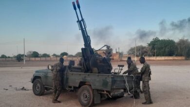 الدنمارك وبريطانيا وفرنسا تؤيد مقترحاً أمريكياً لتوسيع حظر الأسلحة على السودان وسط معارضة صينية وروسية 2 Army soldiers in Khartoum Photo SAF via its Facebook page
