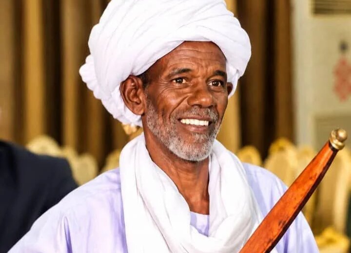 عبد الرحمن يتألق في الشهادة السودانية رغم التحديات 1 عبد الرحمن يتألق في الشهادة السودانية رغم التحديات