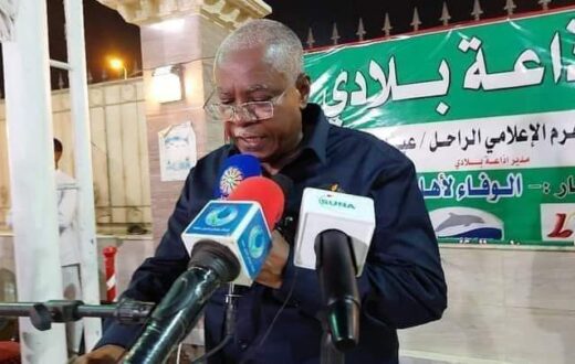 مدير المخابرات: الحوار هو مفتاح حل أزمات السودان