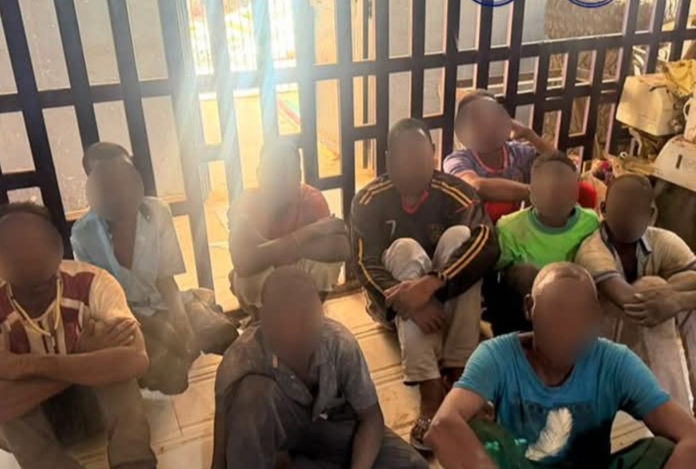 حملة أمنية تطيح بـ 18 متهماً في الخرطوم