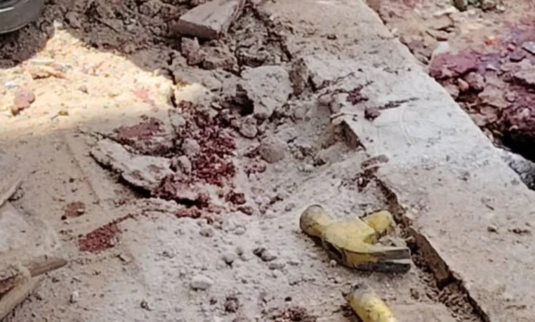 انفجار غامض في كلية الزراعة بشمبات يسفر عن وفاة وإصابات 1 انفجار غامض في كلية الزراعة بشمبات يسفر عن وفاة وإصابات