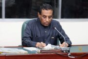 تحركات جديدة في سعر الصرف والذهب والسيارات بالخرطوم