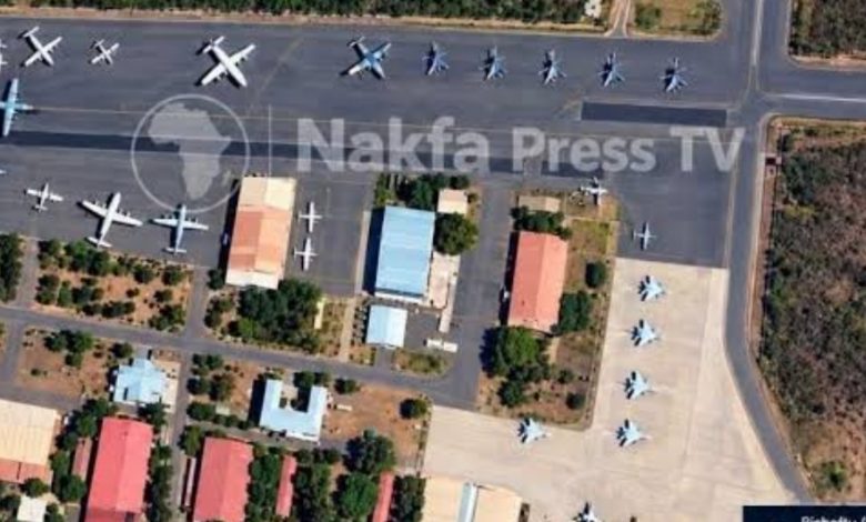 هجمات بطائرات مسيرة تستهدف قاعدة عسكرية في بحر دار