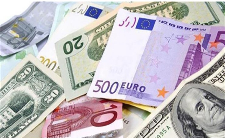 تراجع مستمر في أسعار العملات الأجنبية