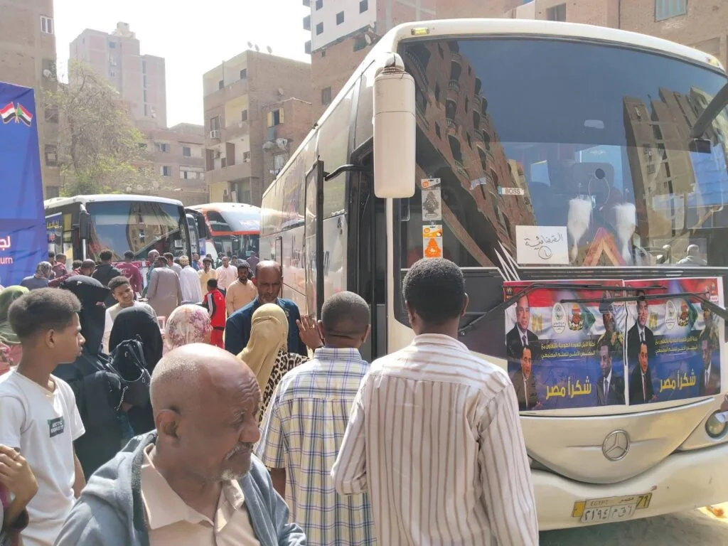 نداء عاجل من السفارة السودانية لطلاب الجامعات بالقاهرة 1 العودة الطوعية