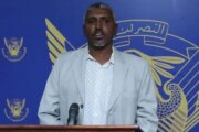 معلمو الخرطوم في أزمة حادة تتخطى 49 يوماً