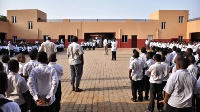 تحرك ياباني مفاجئ لدعم التعليم في السودان 5 طلاب المدارس