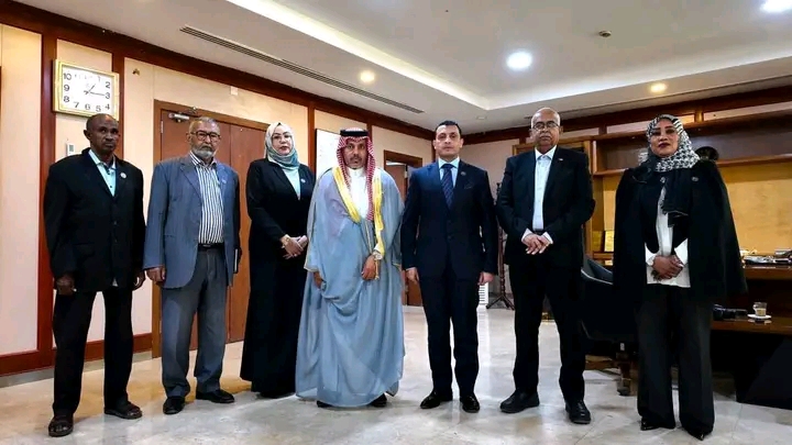 وفد قطري يناقش استثمارات جديدة في السودان 1 وفد قطري يناقش استثمارات جديدة في السودان