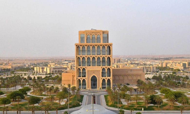 السعودية تقدم منحًا دراسية للطلاب السودانيين سنويًا 1 السعودية تقدم منحًا دراسية للطلاب السودانيين سنويًا