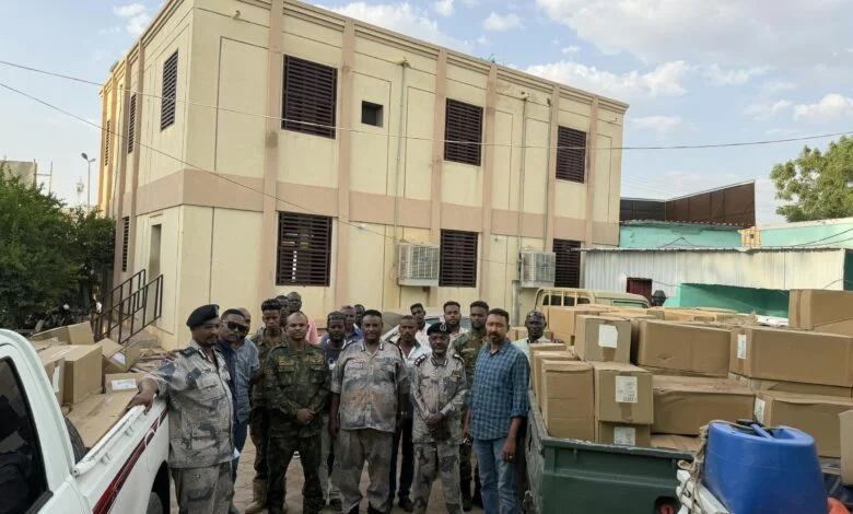 إحباط محاولة تهريب أدوية إلى خارج البلاد 1 إحباط محاولة تهريب أدوية إلى خارج البلاد