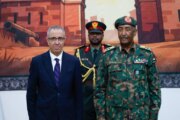 البرهان يستقبل السفير المصري الجديد في السودان 11 البرهان يستقبل السفير المصري الجديد في السودان