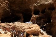 المخاطر تلاحق المعدنين السودانيين على الحدود