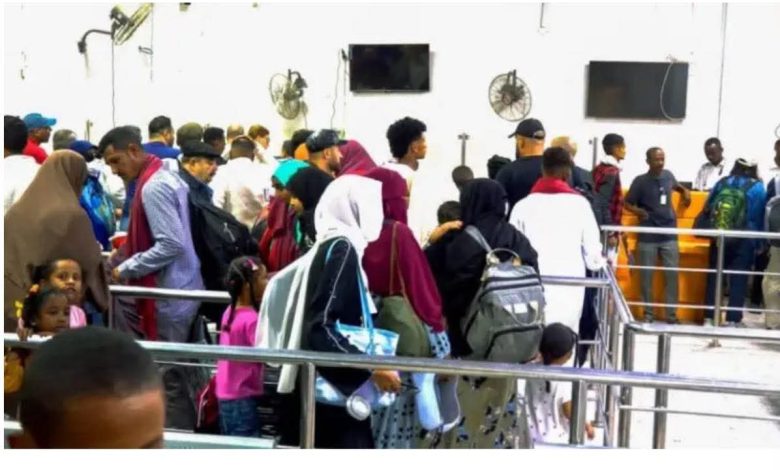 عودة أولى دفعات العائدين السودانيين من موريتانيا 1 عودة أولى دفعات العائدين السودانيين من موريتانيا
