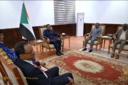اجتماع موسع برئاسة كامل إدريس حول الجامعات السودانية