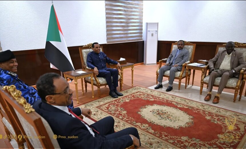 اجتماع موسع برئاسة كامل إدريس حول الجامعات السودانية 1 اجتماع موسع برئاسة كامل إدريس حول الجامعات السودانية