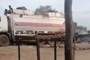مصادر: سوق النعام يرتبط بشبكة وقود في السودان 14 مصادر: سوق النعام يرتبط بشبكة وقود في السودان