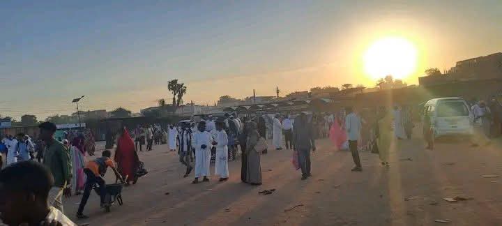 أزمة حادة في المواصلات بمدينتنا بسبب نقص الوقود 1 أزمة حادة في المواصلات بمدينتنا بسبب نقص الوقود