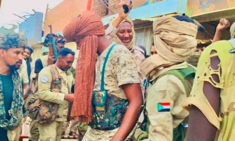 أسر تنزح من حي الوادي خوفًا من الضربات الجوية