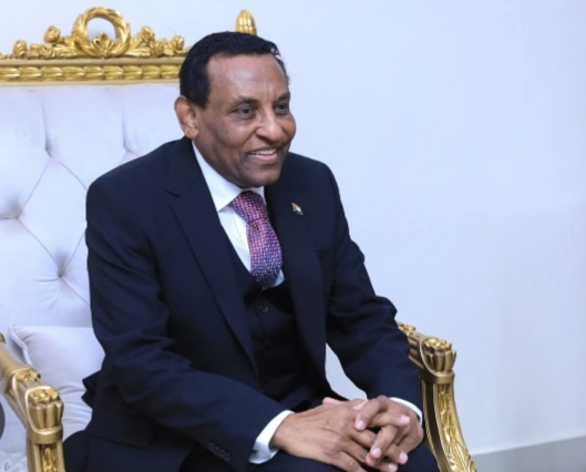 تعيينات جديدة تلمح لتغيير وزاري مرتقب