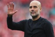 غوارديولا في الاتحاد لمتابعة اللحظات الحاسمة