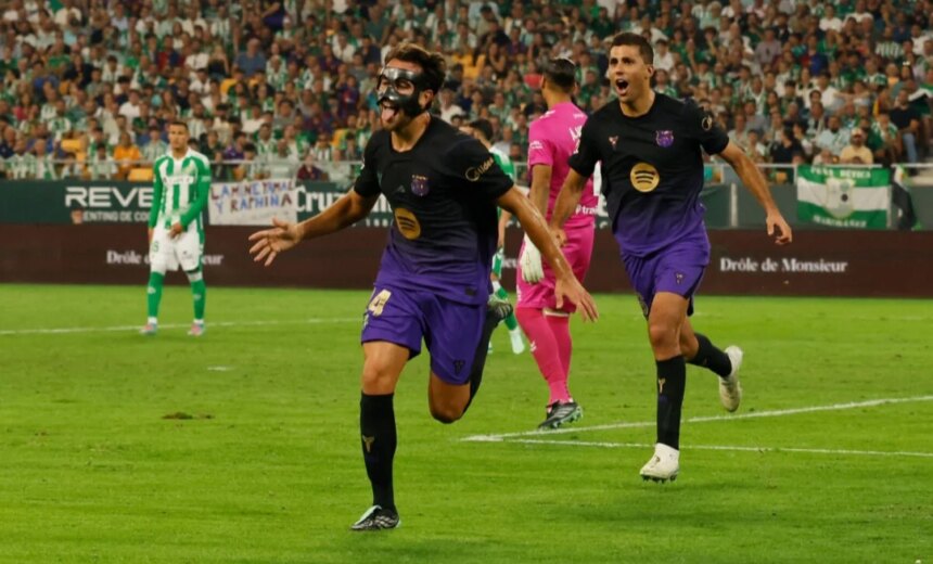 برشلونة يسجل رقماً تاريخياً جديداً في الدوري الإسباني 1 برشلونة يسجل رقماً تاريخياً جديداً في الدوري الإسباني